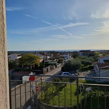 Valerija Apartment Tar-Vabriga