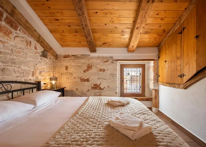 아파트 Valerija *